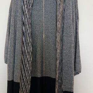 Chico's Gray and Black Heathered Open Cardigan with Contrast Trim